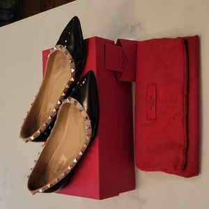 Valentino Patent Black Rockstud flats